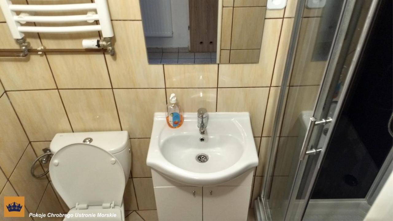 Pokoje Chrobrego Pokoje Goscinne W Centrum Blisko Morza Ustronie Morskie Buitenkant foto
